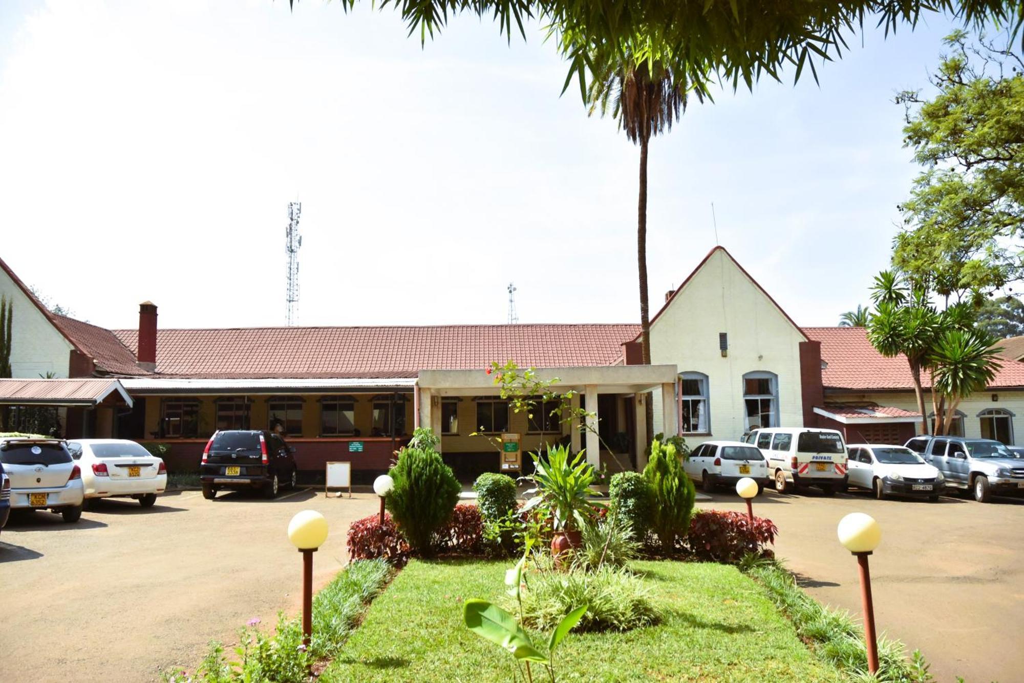 Wagon Wheel Hotel Eldoret Exterior photo