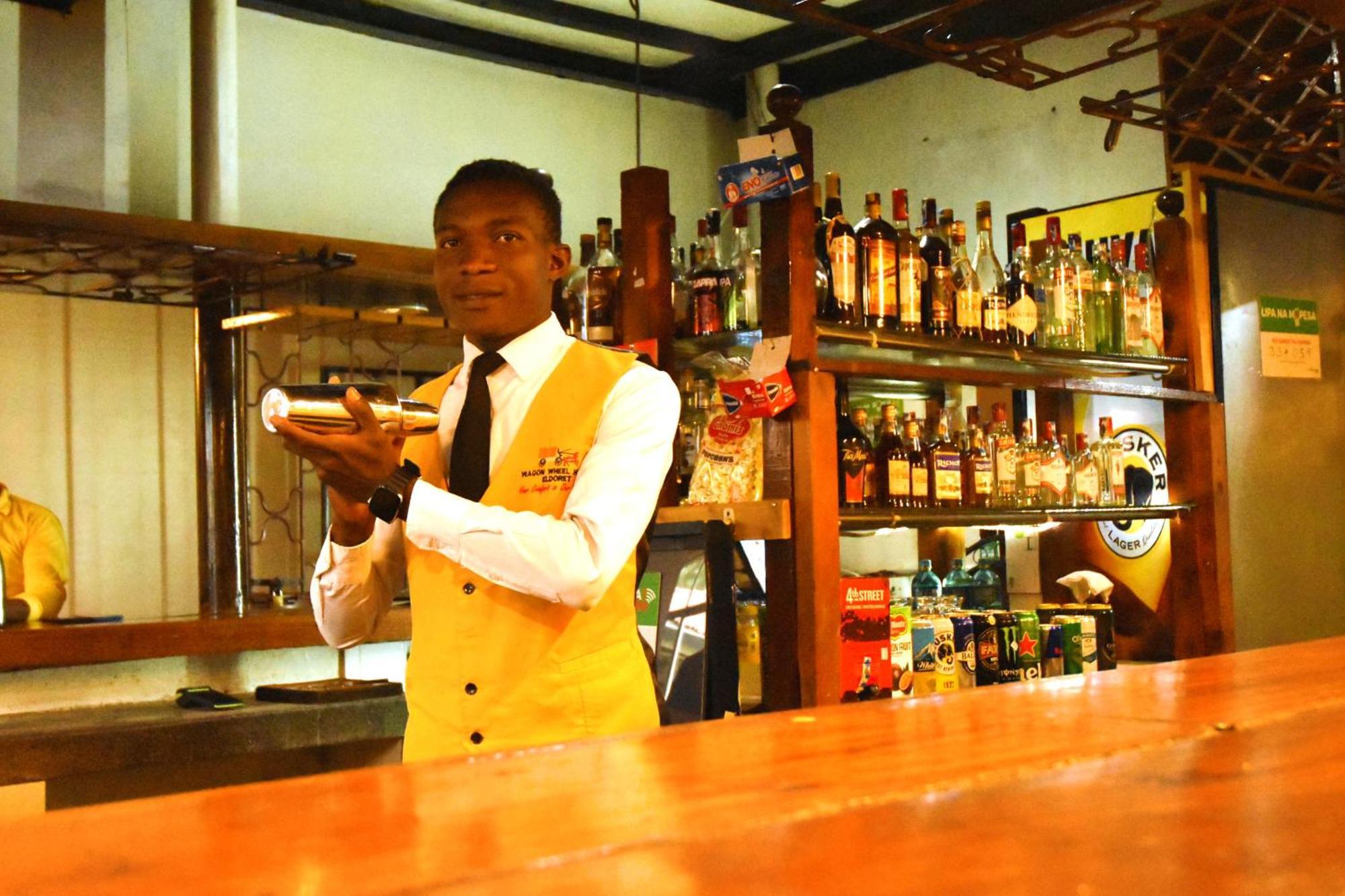 Wagon Wheel Hotel Eldoret Exterior photo